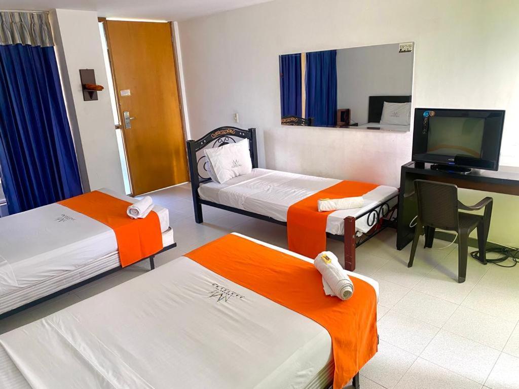 קאלי Hotel Santelmo מראה חיצוני תמונה